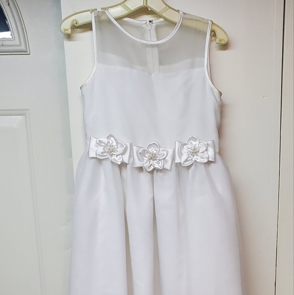 Communion dress - Picture 2 of 4